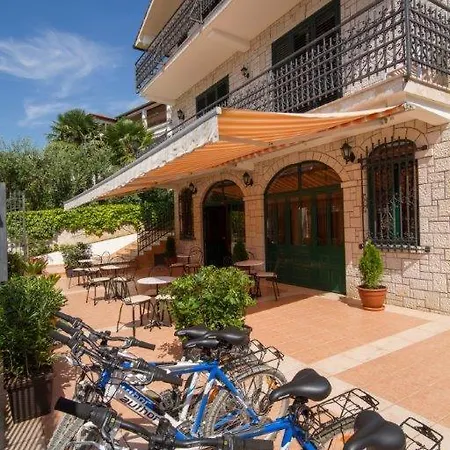 Sveta Eufemija Bed End Breakfast Ii Отель типа 